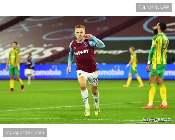 半场战报：里尔1-0领先雷恩，定位球战术成制胜关键